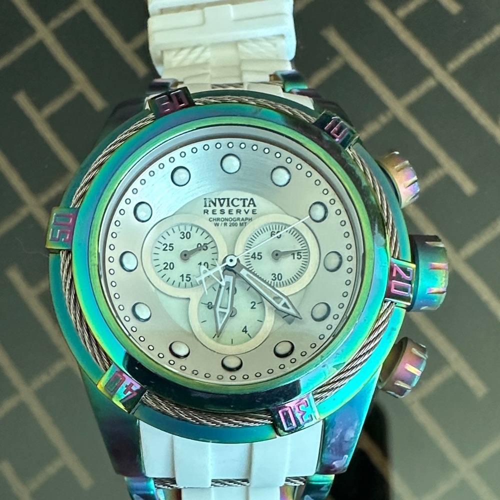 Invicta Men's Iridescent and White Chronograph Watch